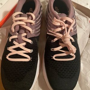 Brand New Nike Metcon DSX 9.5 Millennial Pink